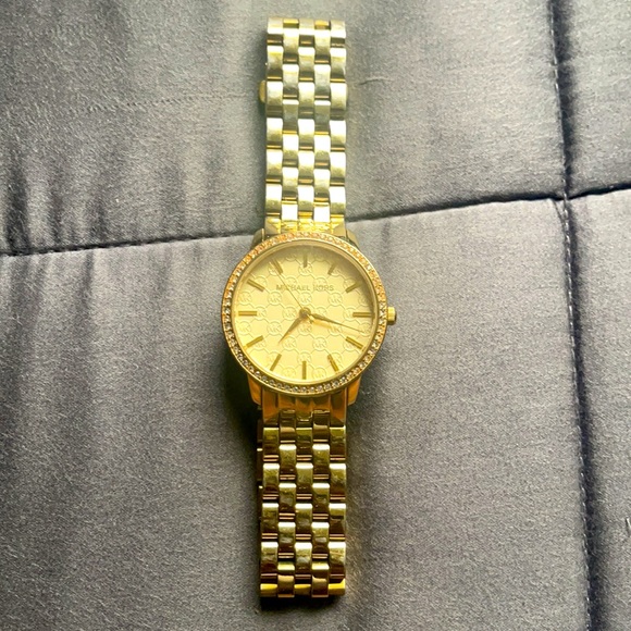 Michael Kors Watch: Gold MK-3120 - Picture 4 of 5
